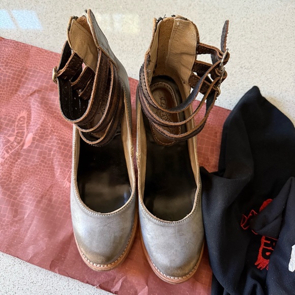 Freebirds Randi Pewter Shoes sz 8 - Picture 4 of 13